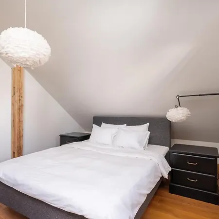 Cozy Riverside Penthouse