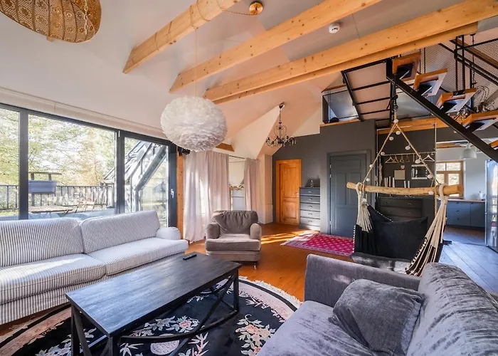 Cozy Riverside Penthouse Appartamento Riga
