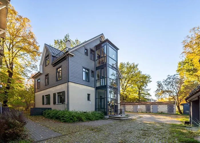 Cozy Riverside Penthouse Riga