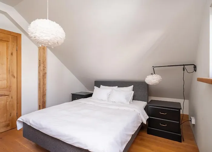 Cozy Riverside Penthouse