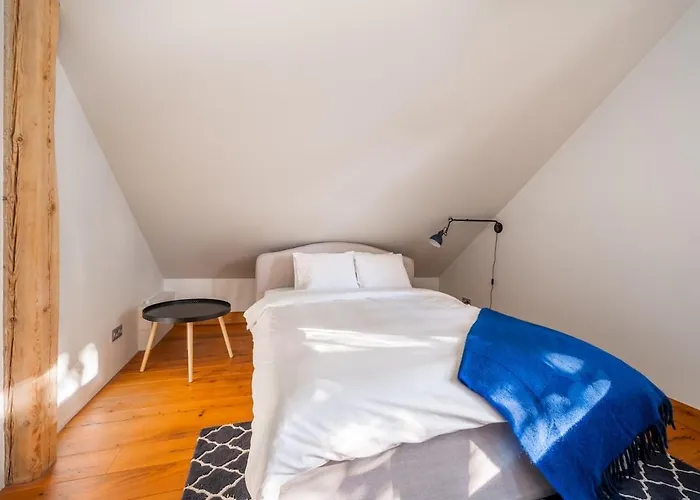 Διαμέρισμα Cozy Riverside Penthouse Ρίγα